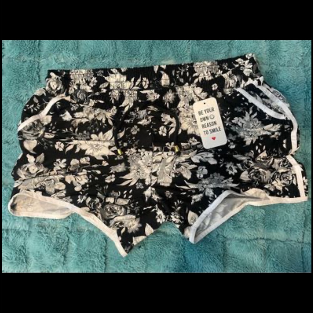 Indero shorts